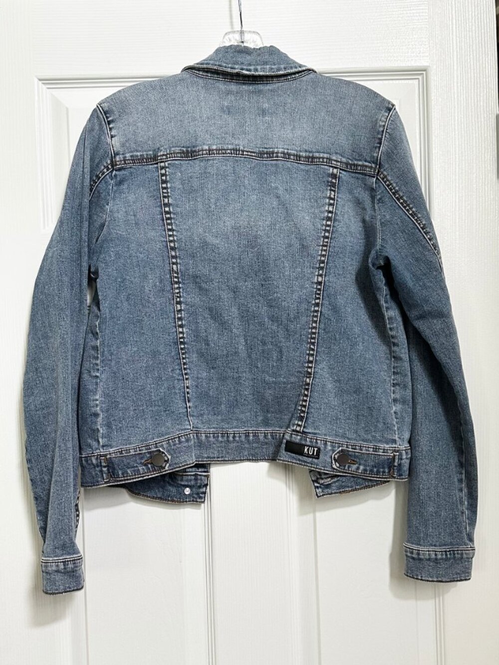 Kut From The Kloth Denim Jacket - LARGE - Picture 2 of 5
